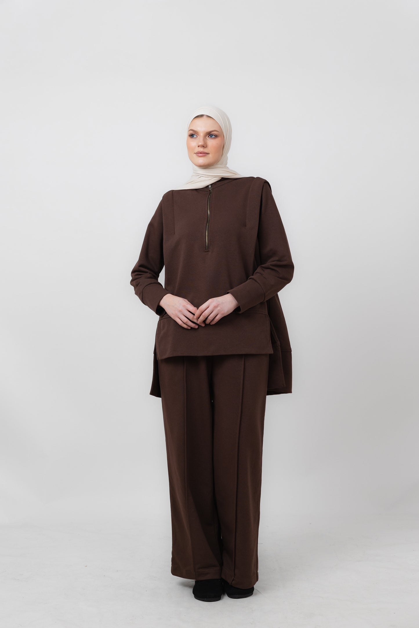 Ease Wide pants in Brown