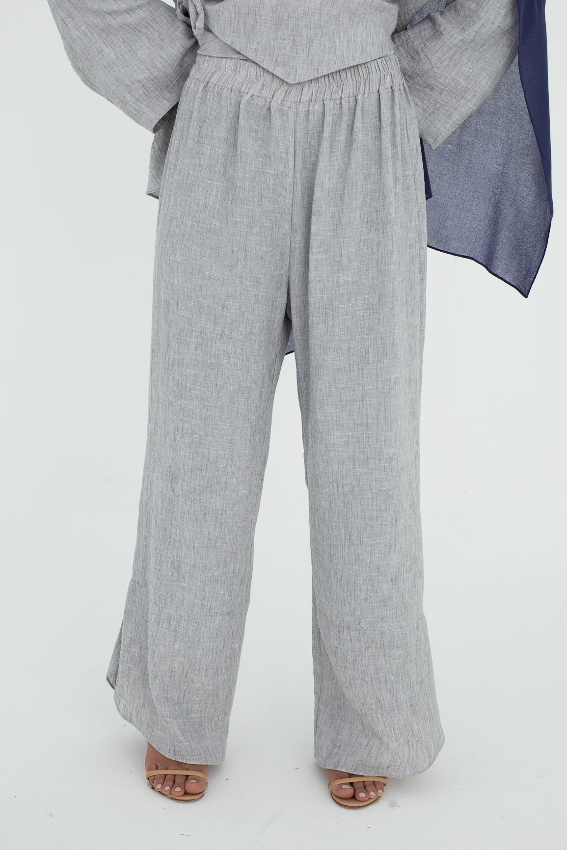 Modern Hem Pants In Grey