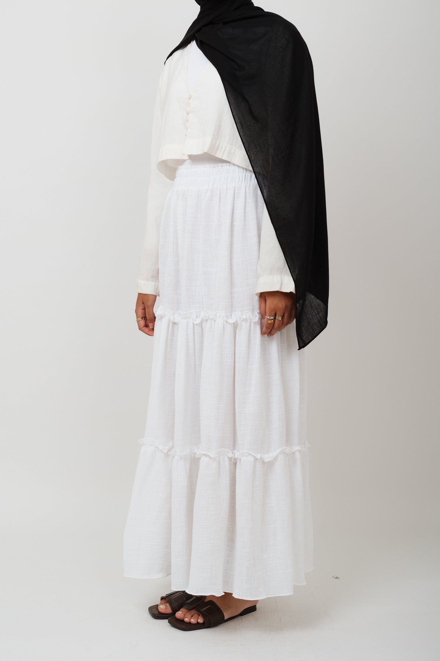 Tiered skirt in white