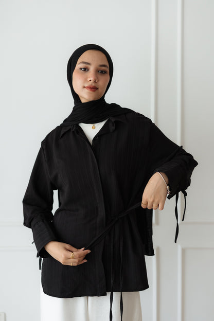 Crinkle Wrap top in Black