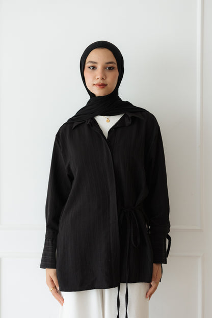 Crinkle Wrap top in Black