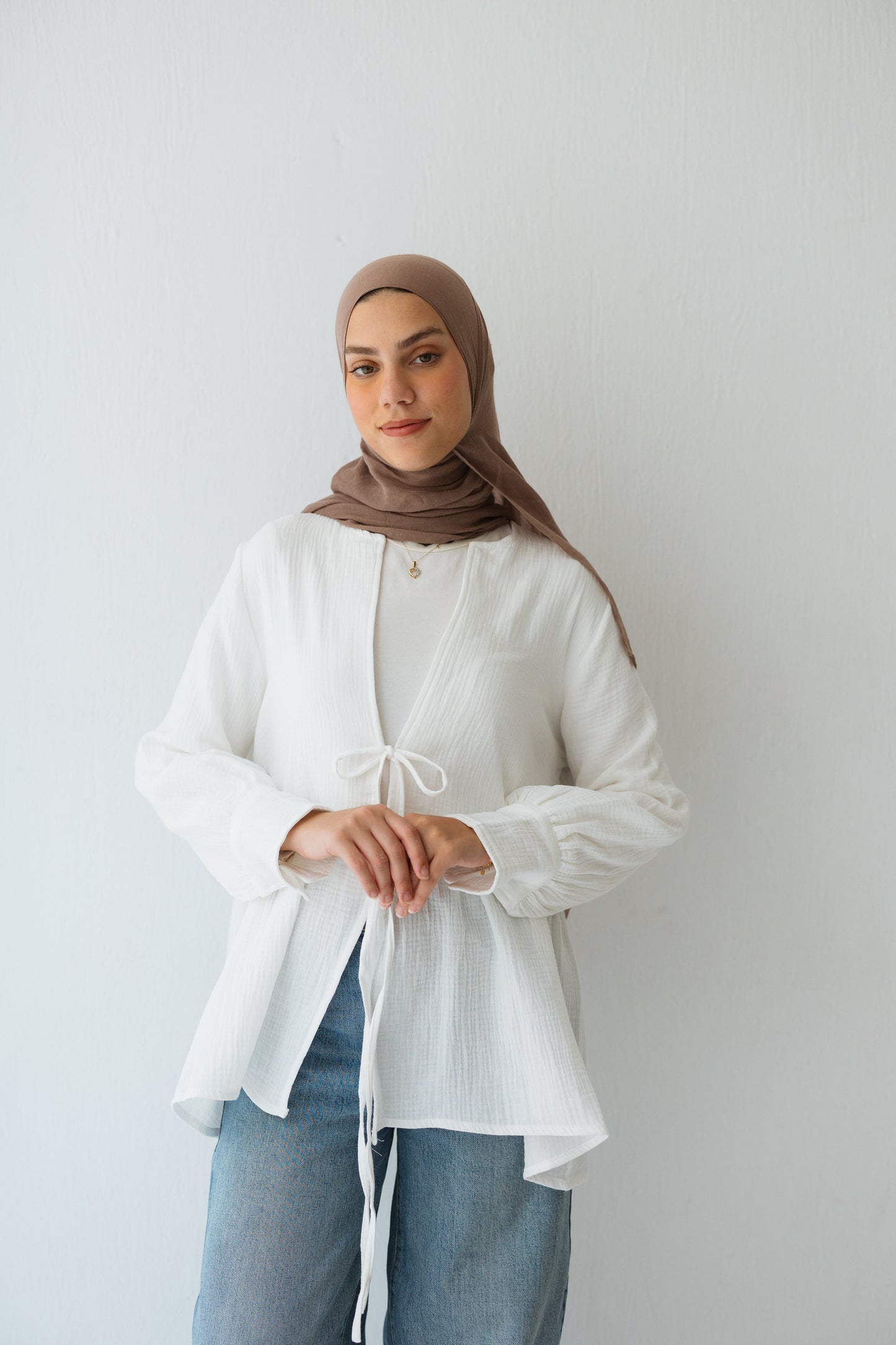 Bow Cardigan In White