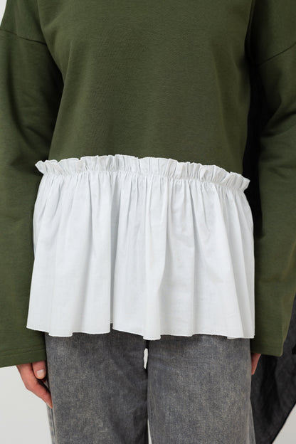 Ruffle Sweatshirt in Olive