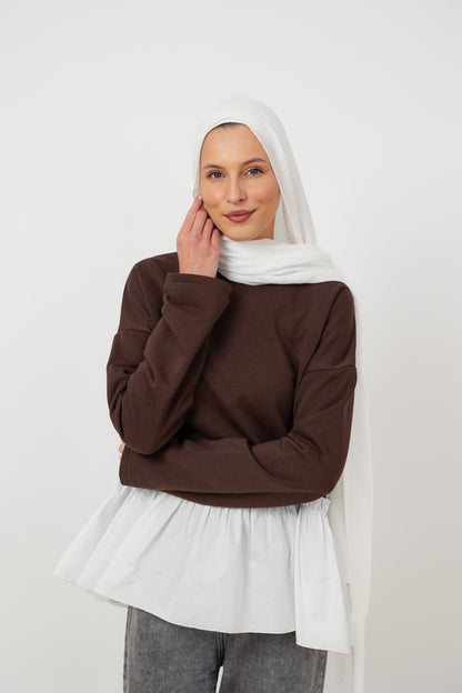 Ruffle Sweatshirt in Brown