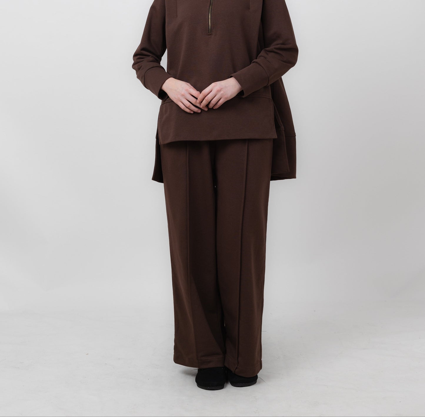 Ease Wide pants in Brown
