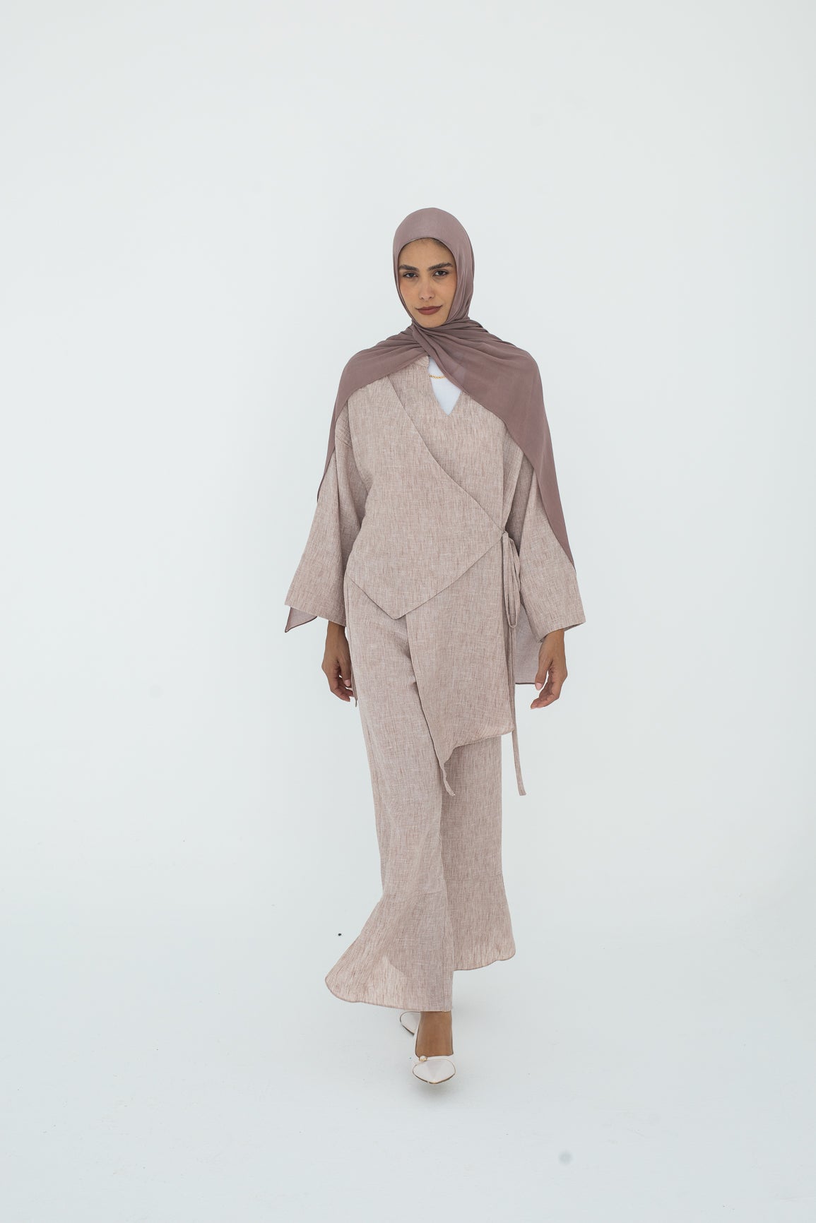 Flowline Top In Beige