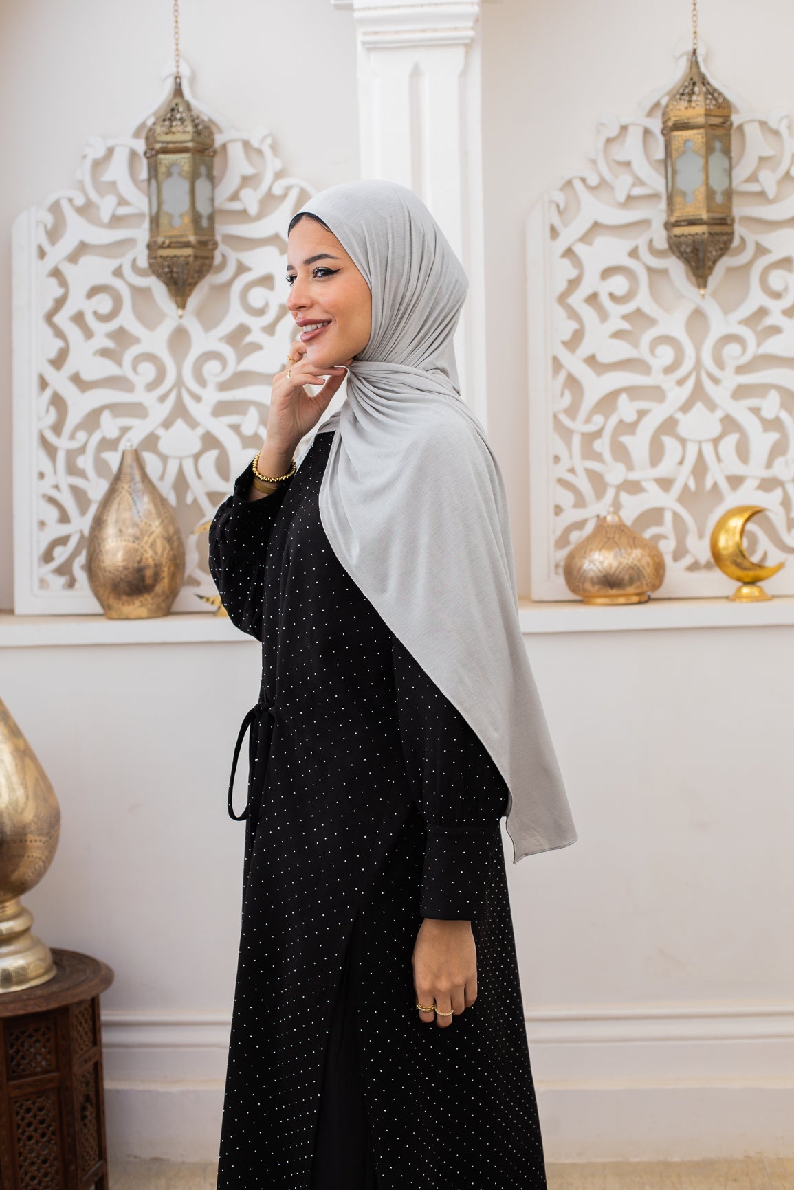 Wrapping Slit dress in Black