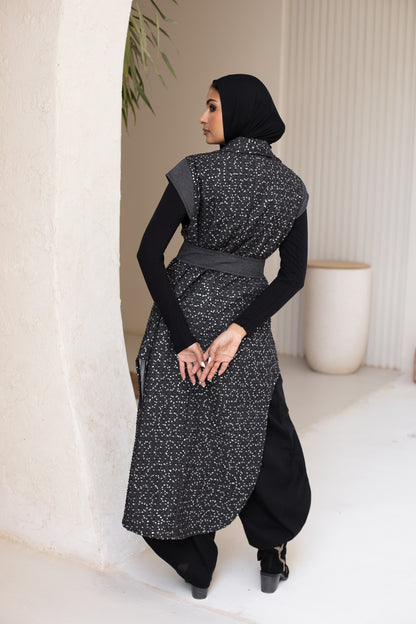 Leil Denim vest in black