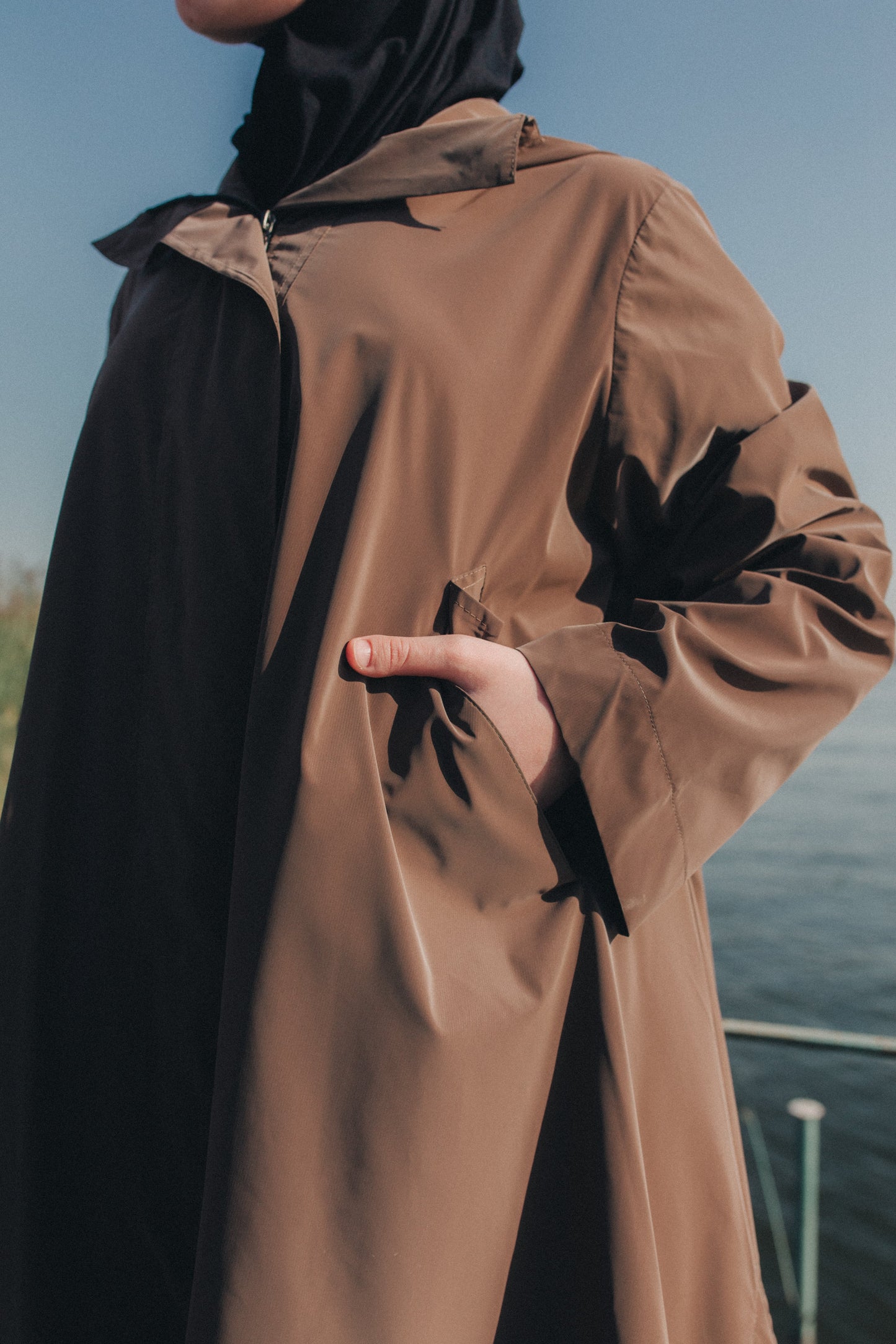 Rain Drops Jacket in Coffee