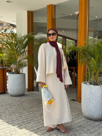 Weekend Linen Set In Beige